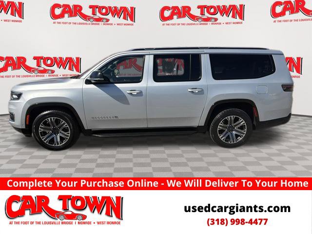 Used 2024 Jeep Wagoneer L Series II RWD image 1