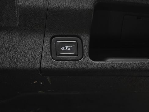 Used 2020 GMC Acadia Denali w/ Denali Ultimate Package image 20