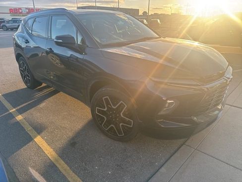 Used 2023 Chevrolet Blazer RS w/ Driver Confidence II Package image 3