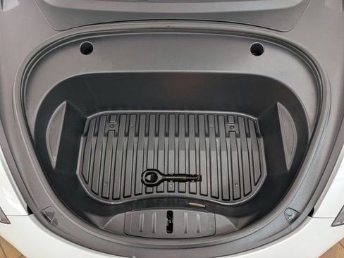 Used 2022 Tesla Model 3 Performance image 26