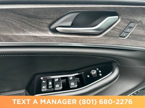Used 2023 Jeep Grand Cherokee L Overland AWD/4WD image 11