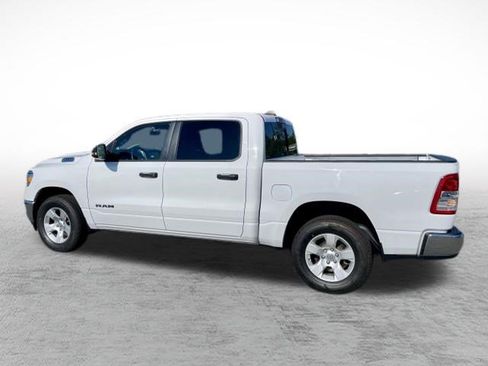 Used 2023 RAM 1500 Big Horn AWD/4WD image 5