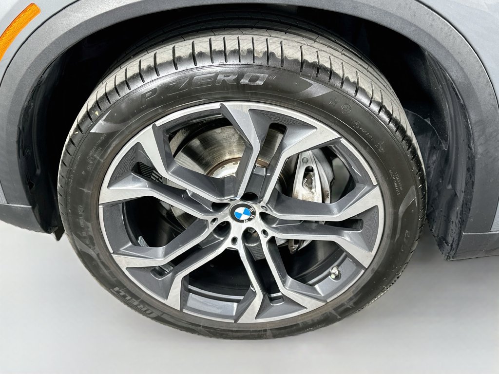 Certified 2024 BMW X5 sDrive40i w/ Parking Assistance Package RWD image 32