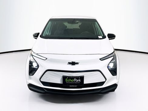 Used 2023 Chevrolet Bolt LT image 2