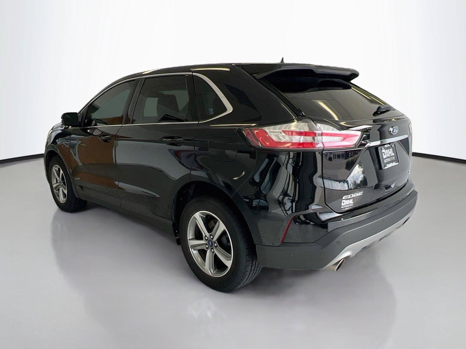 Used 2020 Ford Edge SEL w/ Convenience Package AWD/4WD image 10