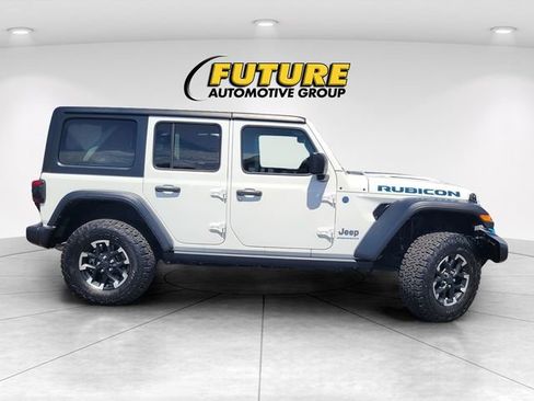 Used 2024 Jeep Wrangler Unlimited Rubicon 4xe AWD/4WD image 3