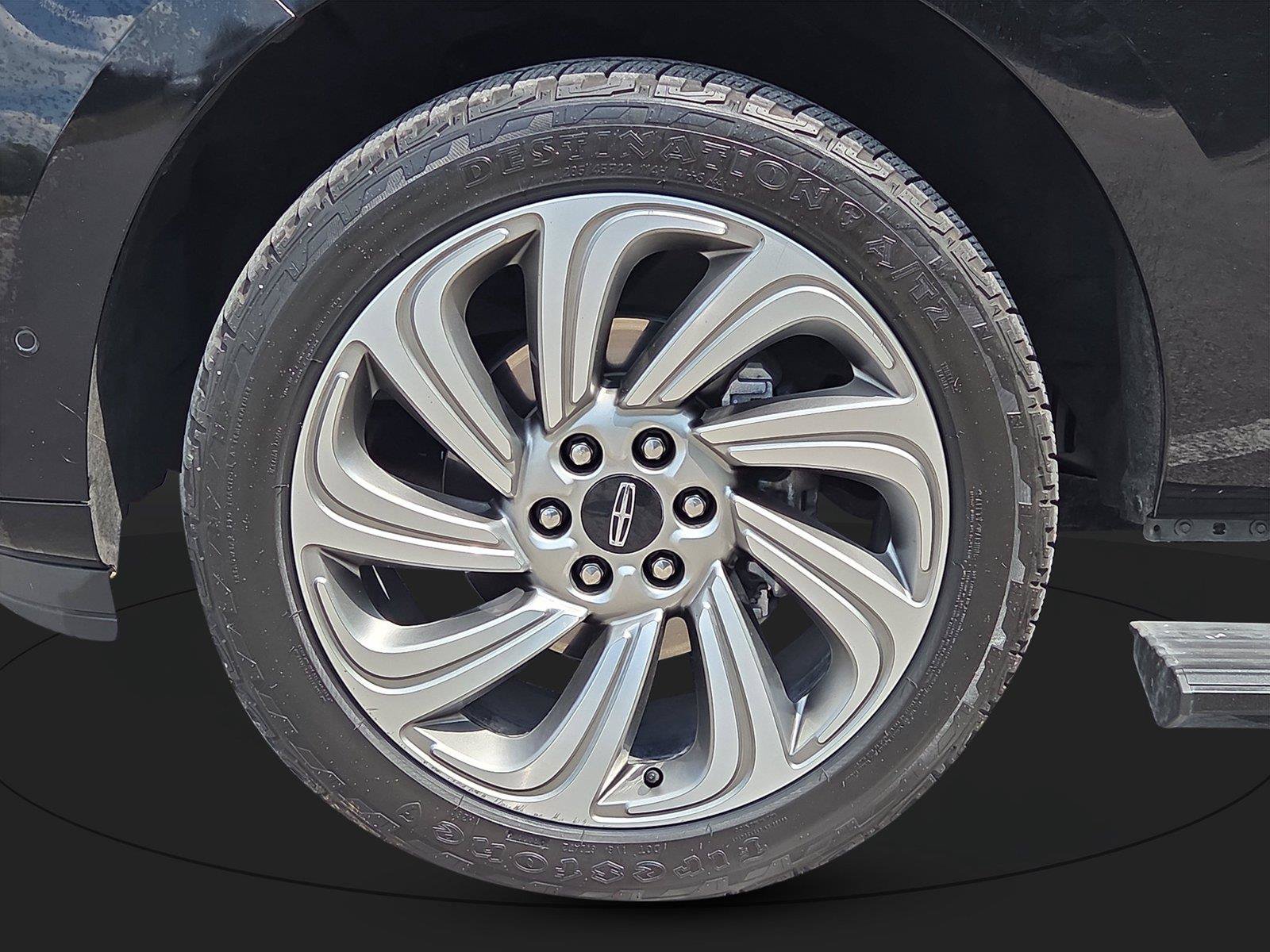 Used 2022 Lincoln Navigator L Reserve AWD/4WD image 9