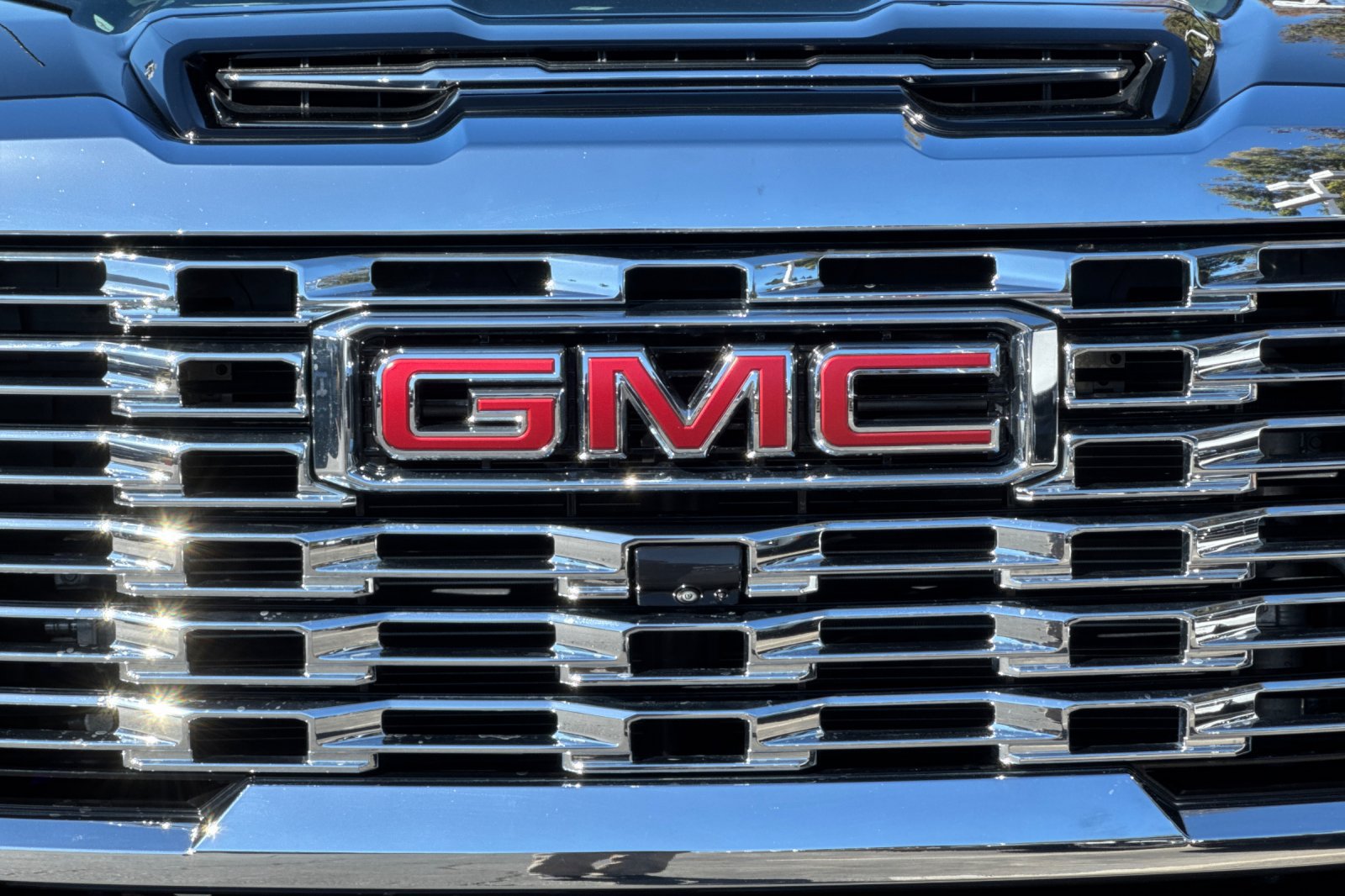 Used 2024 GMC Sierra 2500 Denali w/ Denali Reserve Package AWD/4WD image 44