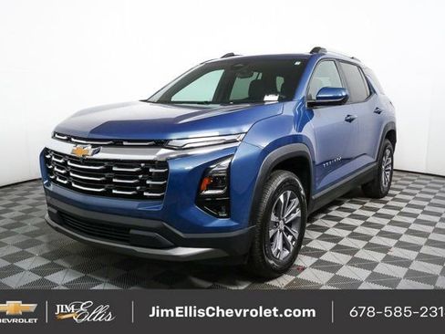 Used 2025 Chevrolet Equinox LT w/ Convenience Package II image 30