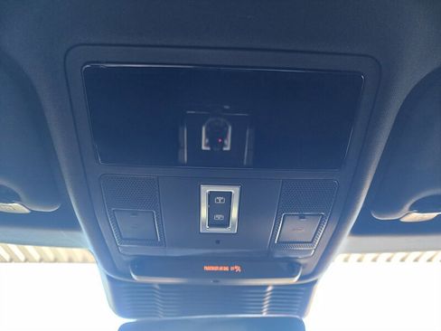 Used 2023 Land Rover Range Rover Evoque R-Dynamic S image 45