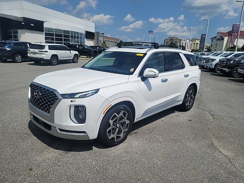 Used 2022 Hyundai Palisade Calligraphy FWD image 3