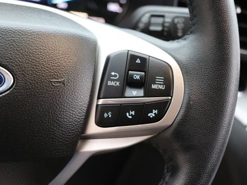 Used 2023 Ford Explorer XLT w/ Equipment Group 202A AWD/4WD image 27