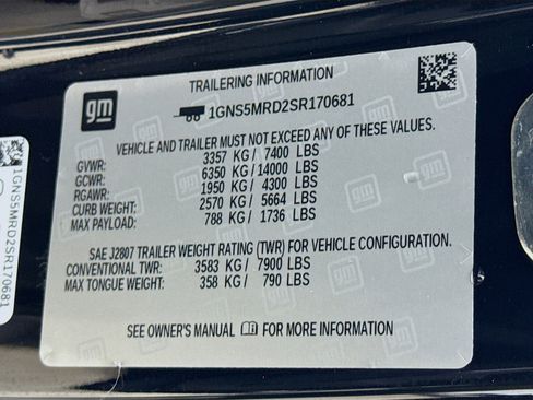 Used 2025 Chevrolet Tahoe LS image 33