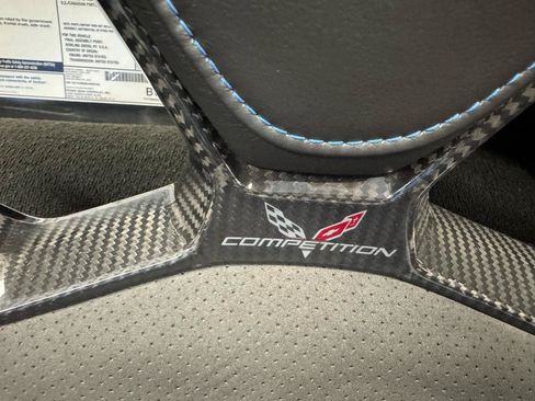 Used 2018 Chevrolet Corvette Z06 w/ Carbon 65 Edition RWD image 17