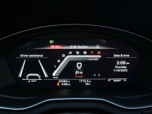 Used 2023 Audi SQ5 Premium Plus w/ Premium Plus Package image 29