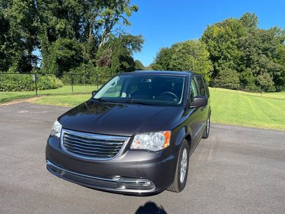 Used 2016 Chrysler Town & Country Touring