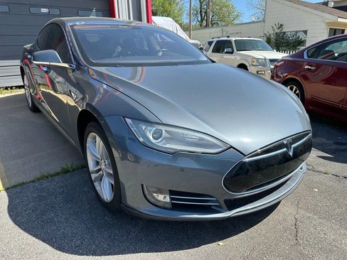 Used 2014 Tesla Model S image 4