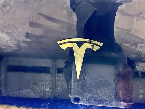 Used 2024 Tesla Model Y Long Range AWD/4WD image 36