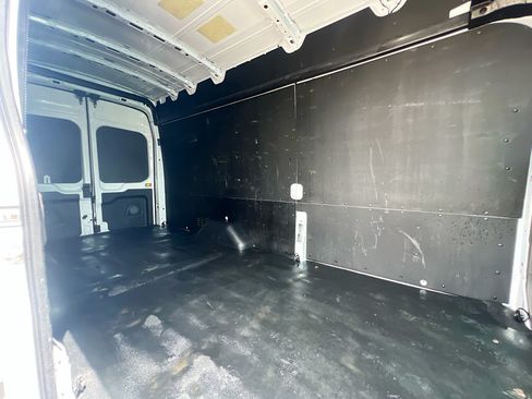Used 2025 Ford Transit 250 148 High Roof Extended w/ Load Area Protection Package RWD image 32