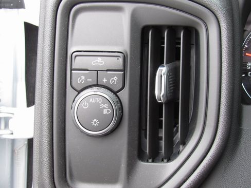 Used 2023 Chevrolet Silverado 1500 W/T w/ WT Value Package image 24