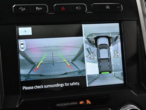 Used 2018 Ford F150 Platinum w/ Equipment Group 701A Luxury image 21