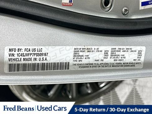 Used 2023 Jeep Grand Wagoneer Series II image 37