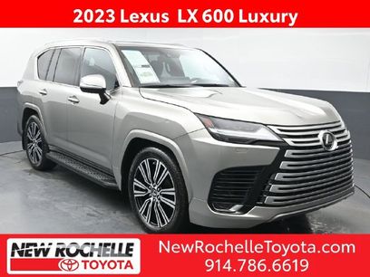 Used 2023 Lexus LX 600 4WD w/ Luxury Package