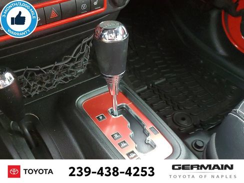 Used 2017 Jeep Wrangler Unlimited Sahara w/ Max Tow Package AWD/4WD image 27
