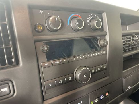 New 2025 GMC Savana 3500 Extended w/ Driver Convenience Package image 16