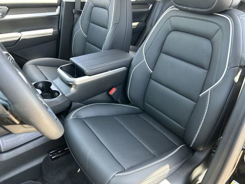 New 2026 GMC Terrain Denali w/ LPO, Black Badging Package AWD/4WD image 19