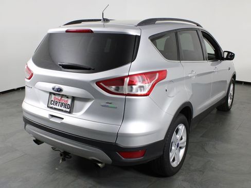 Used 2016 Ford Escape SE w/ SE Leather Comfort Package image 15