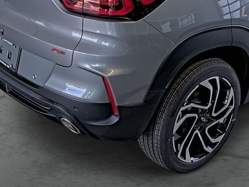 New 2026 Chevrolet TrailBlazer RS w/ Convenience Package FWD image 13