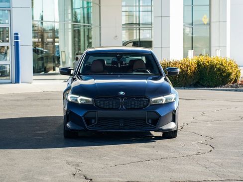 Used 2023 BMW M340i xDrive w/ Premium Package image 2