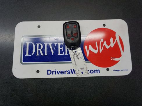 Used 2019 GMC Sierra 1500 SLT image 18