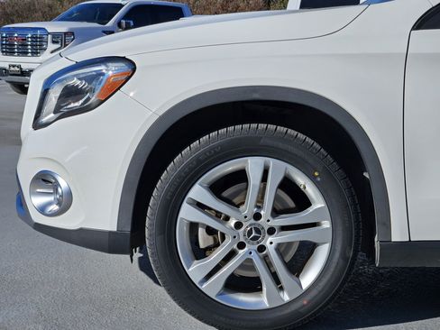Used 2019 Mercedes-Benz GLA 250 image 10