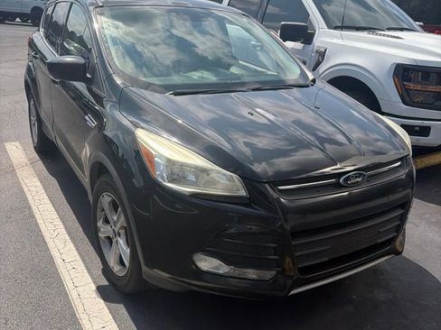 Used 2015 Ford Escape SE AWD/4WD image 3