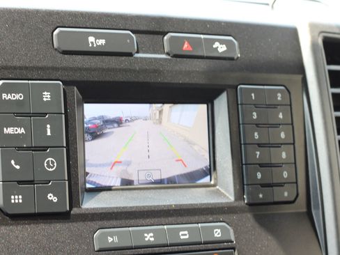 Used 2022 Ford F250 XL w/ Power Equipment Group AWD/4WD image 18