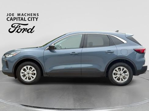 Used 2024 Ford Escape Active AWD/4WD image 8