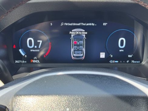 Used 2025 Ford Explorer Active w/ Active Comfort Package RWD image 24
