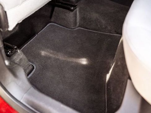 Used 2025 Chevrolet TrailBlazer LT image 34