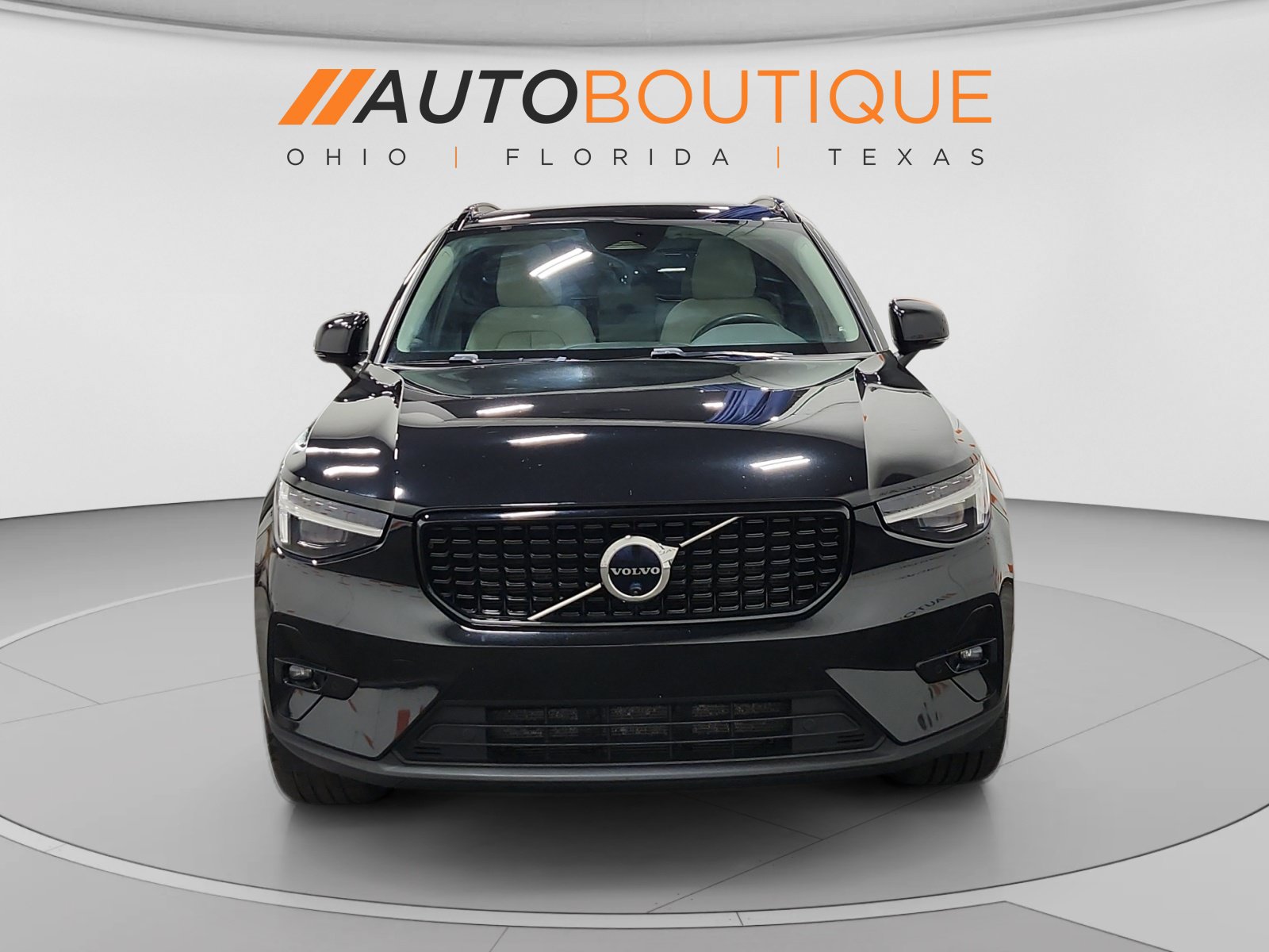 Used 2023 Volvo XC40 B5 Ultimate w/ Protection Package Premier AWD/4WD image 8