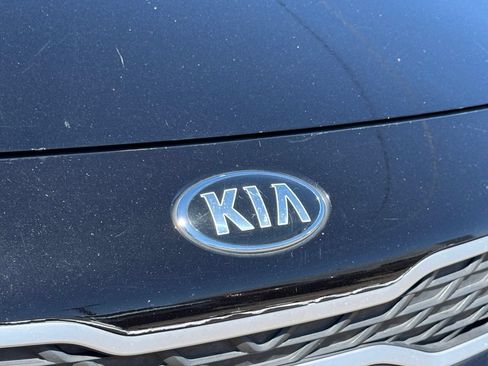 Used 2018 Kia Rio S FWD image 15