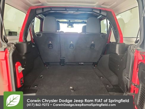 Certified 2024 Jeep Wrangler Rubicon image 31