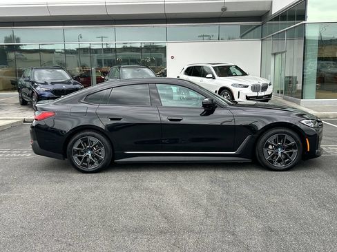 Used 2023 BMW i4 eDrive40 w/ Premium Package RWD image 6