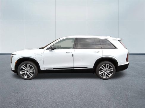 New 2026 Cadillac Vistiq Luxury image 2