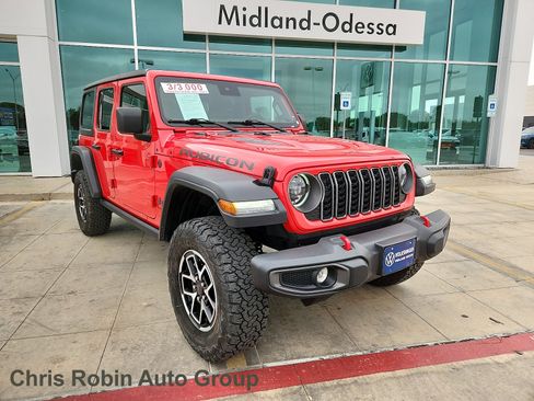 Used 2025 Jeep Wrangler Unlimited Rubicon AWD/4WD image 1