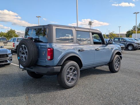 New 2025 Ford Bronco Big Bend image 2