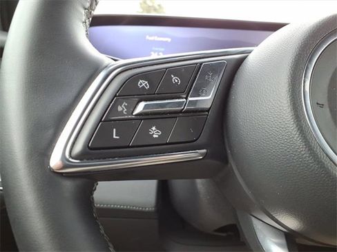 Used 2025 Buick Enclave Preferred image 16