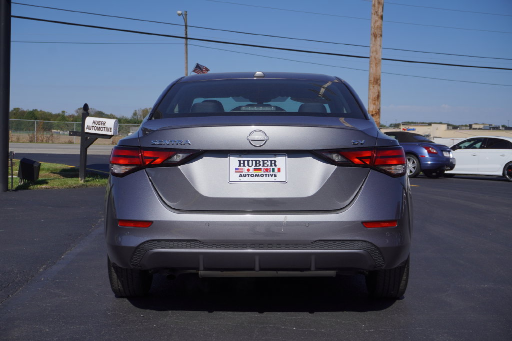 Used 2024 Nissan Sentra SV FWD image 6