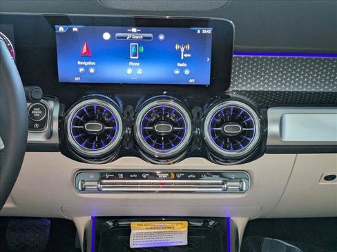 New 2026 Mercedes-Benz GLB 250 image 14